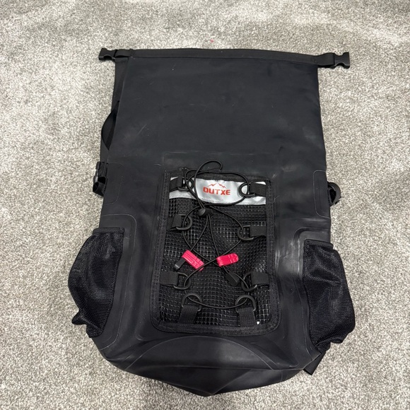 Outxe Waterproof Backpack - Picture 1 of 3